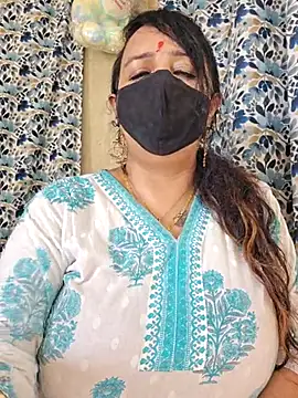 Snapshot of cute-tanvi chatting on 09/22/25, 02:35 cute-tanvi online show from 09/22/25, 02:35