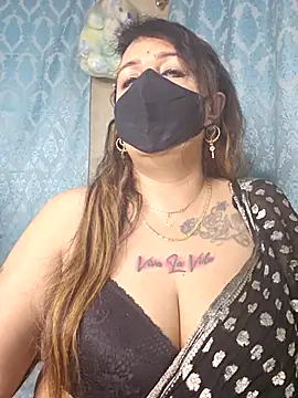 cute-tanvi online show from 11/19/25, 01:16