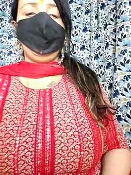 cute-tanvi online show from 04/06/26, 12:08