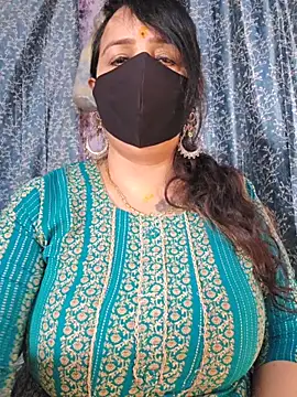 cute-tanvi online show from 06/02/26, 12:56