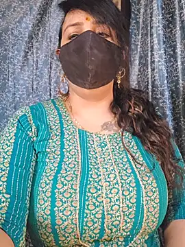 cute-tanvi online show from 06/04/26, 12:38