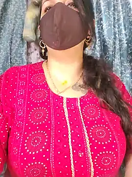 Snapshot of cute-tanvi chatting on 07/21/26, 01:19 cute-tanvi online show from 07/21/26, 01:19