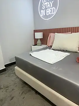 natural bigboobs online show from 03/01/25, 10:53