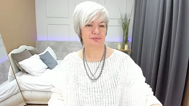 CarmenSoft online show from 12/09/24, 05:40