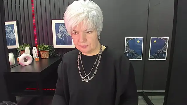 CarmenSoft online show from 01/03/25, 08:43