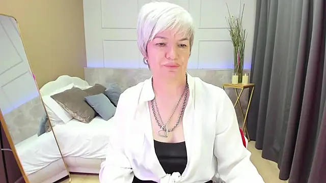 CarmenSoft online show from 02/12/25, 02:56