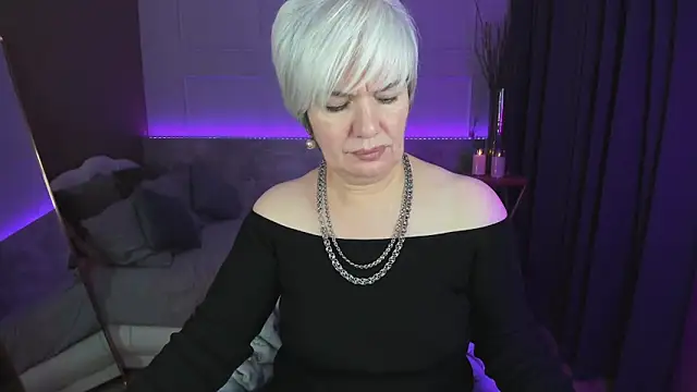 CarmenSoft online show from 03/11/25, 03:26