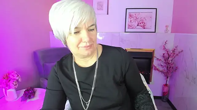 CarmenSoft online show from 10/18/25, 08:53