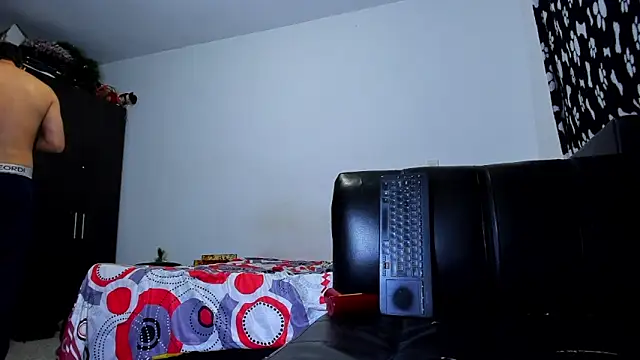 ares sexxx online show from 12/04/25, 01:15