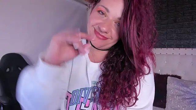 pamela dimantis  online show from 01/14/25, 03:11