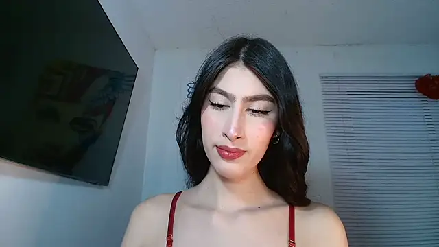 valeria gonzales  online show from 09/28/25, 08:58