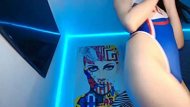 valeria gonzales  online show from 10/03/25, 01:46