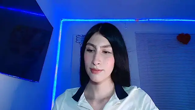 valeria gonzales  online show from 10/28/25, 11:18