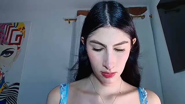 Snapshot of valeria_gonzales_ chatting on 07/18/26, 01:54 valeria gonzales online show from 07/18/26, 01:54