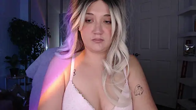 GoddessEmmy online show from 03/21/26, 04:50