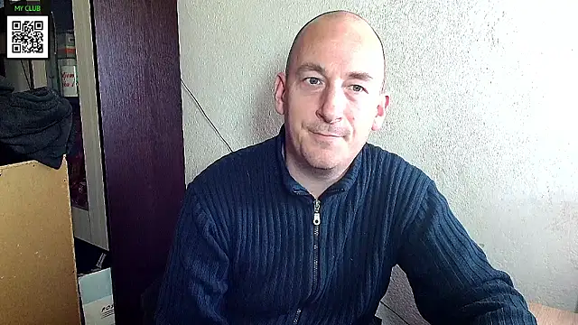 Snapshot of Johan___Barker chatting on 12/04/24, 02:26 Johan   Barker online show from 12/04/24, 02:26