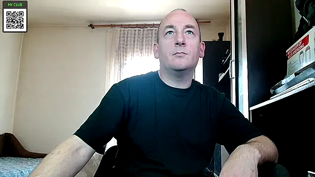 Snapshot of Johan___Barker chatting on 01/23/25, 10:43 Johan   Barker online show from 01/23/25, 10:43