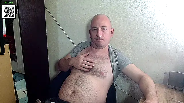 Snapshot of Johan___Barker chatting on 02/10/25, 05:19 Johan   Barker online show from 02/10/25, 05:19