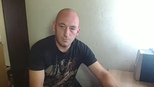 Snapshot of Johan___Barker chatting on 11/03/25, 12:39 Johan   Barker online show from 11/03/25, 12:39