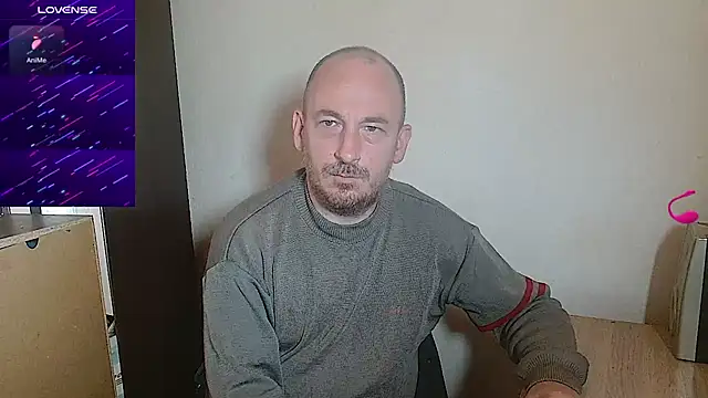 Snapshot of Johan___Barker chatting on 07/13/26, 10:51 Johan Barker online show from 07/13/26, 10:51