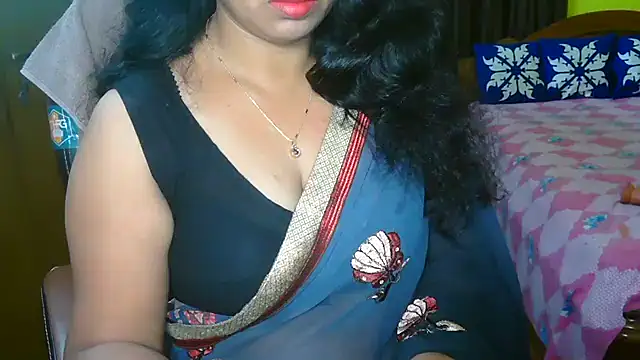 Snapshot of Anushka_21 chatting on 12/23/24, 02:02 Anushka 21 online show from 12/23/24, 02:02