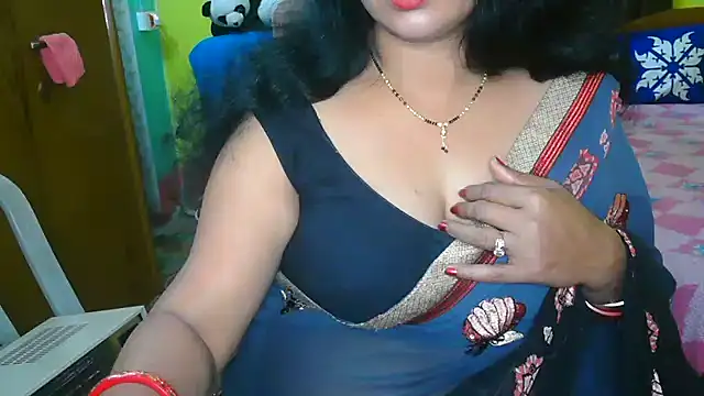 Snapshot of Anushka_21 chatting on 02/15/25, 07:28 Anushka 21 online show from 02/15/25, 07:28