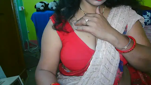 Snapshot of Anushka_21 chatting on 03/04/25, 02:17 Anushka 21 online show from 03/04/25, 02:17