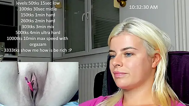 queenofthenighttt online show from 10/29/25, 09:33