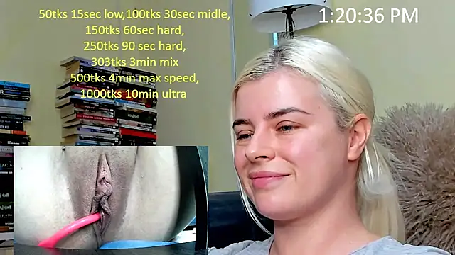 queenofthenighttt online show from 12/14/25, 12:21