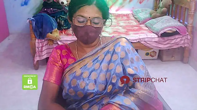 Snapshot of Novapol chatting on 01/01/25, 05:33 Novapol online show from 01/01/25, 05:33