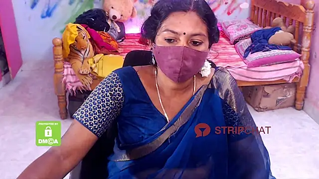 Snapshot of Novapol chatting on 02/02/25, 12:57 Novapol online show from 02/02/25, 12:57