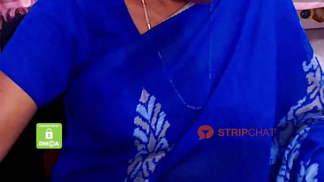 Snapshot of Novapol chatting on 02/08/25, 05:29 Novapol online show from 02/08/25, 05:29