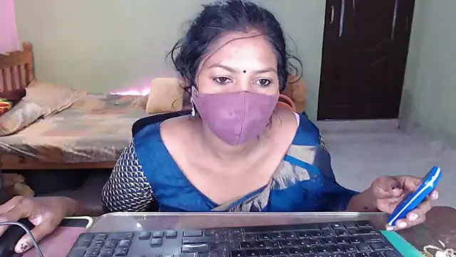 Snapshot of Novapol chatting on 04/30/26, 01:50 Novapol online show from 04/30/26, 01:50