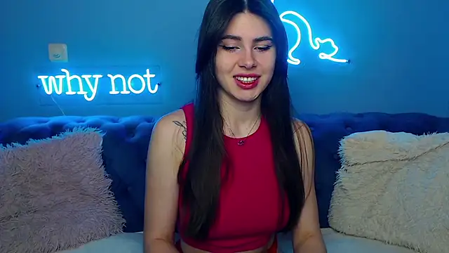 ViollinaLove online show from 02/17/25, 05:36