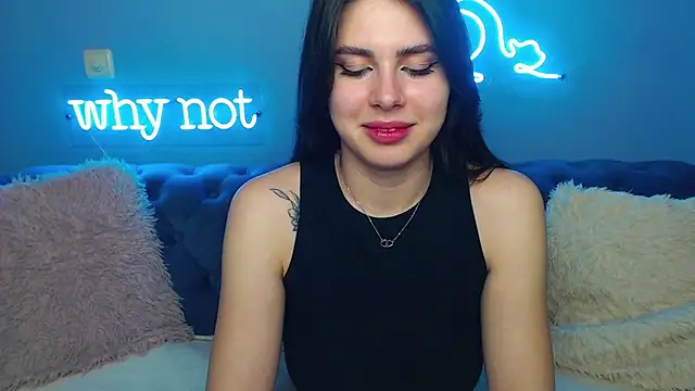 ViollinaLove online show from 03/14/25, 05:57