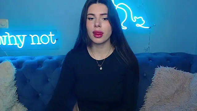 ViollinaLove online show from 03/30/26, 04:46