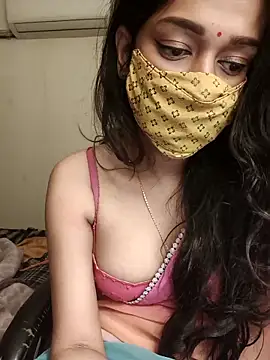 Snapshot of Lavanya_Shah chatting on 11/18/25, 03:05 Lavanya Shah online show from 11/18/25, 03:05