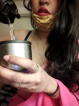 Snapshot of Lavanya_Shah chatting on 02/11/26, 03:06 Lavanya Shah online show from 02/11/26, 03:06