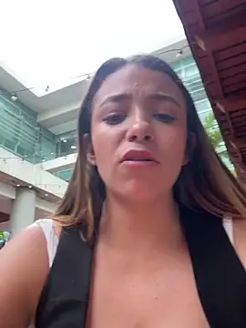 Hall 16 online show from 02/18/25, 10:03