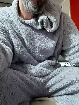 207RCCam online show from 12/08/24, 03:43