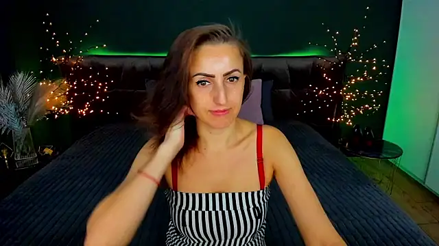 Rebecca Diamond online show from 09/30/25, 05:45