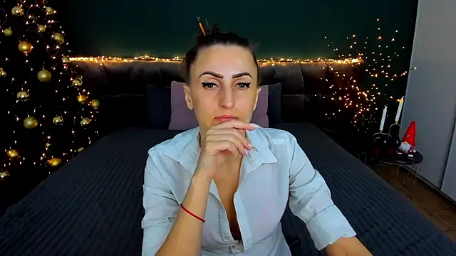 Rebecca Diamond online show from 12/16/25, 07:13