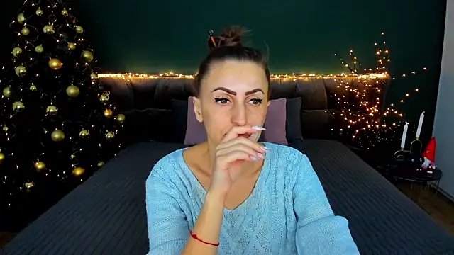 Rebecca Diamond online show from 12/18/25, 06:41