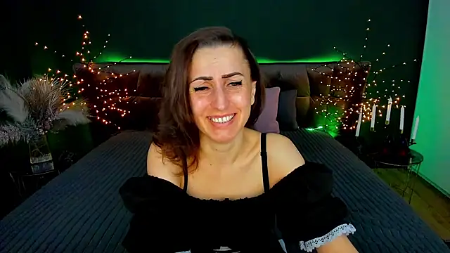 Rebecca Diamond online show from 03/18/26, 06:49