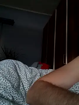 Rolandxxxr online show from 02/07/25, 11:23