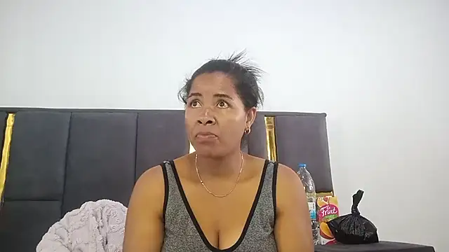 aleixane online show from 04/21/26, 06:09