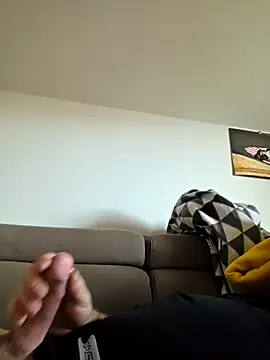 Tazyp19 online show from 11/17/25, 08:09