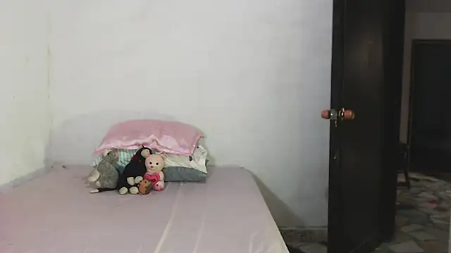 solamatista11 online show from 10/30/25, 07:47