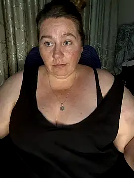 Iceprincess2bad4u online show from 02/17/25, 06:04