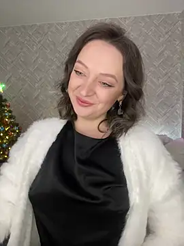 Snapshot of EvaBarsa_ chatting on 12/13/24, 03:05 EvaBarsa  online show from 12/13/24, 03:05